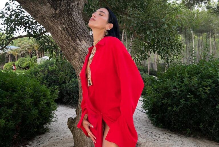 Dua Lipa